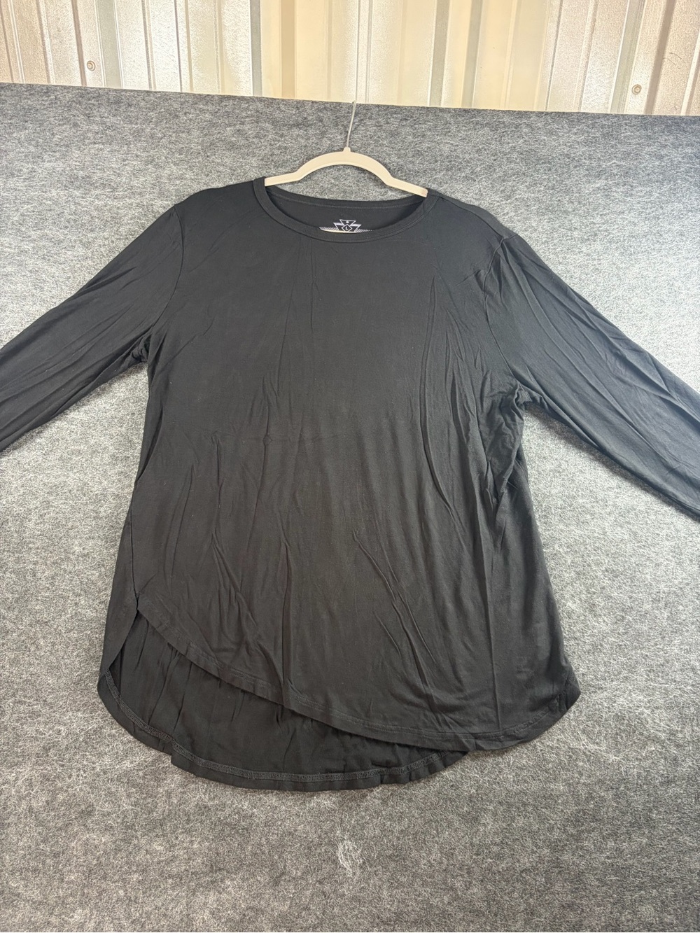 Crazy Train Women’s Long Sleeve Solid Black Top Size Large Stretch